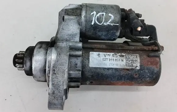 Skoda Fabia Mk2 (5J) Starter motor 02T911024N