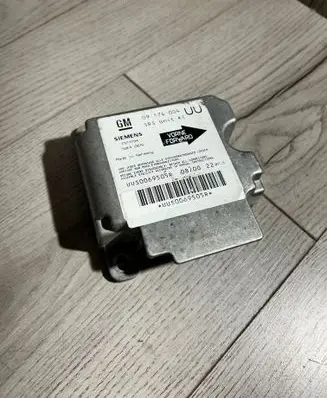 Opel Astra G Airbag control unit/module 09174004 UUS0069505R 1923594