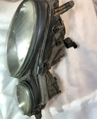 Mercedes-Benz E W211 Headlight/headlamp