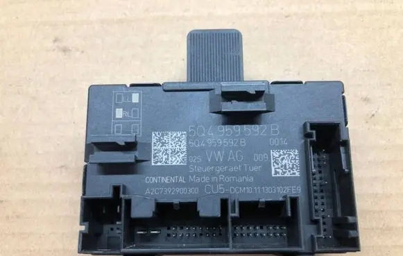 Seat Leon (5F) Door control unit/module 5Q4959592B A2C7392900300