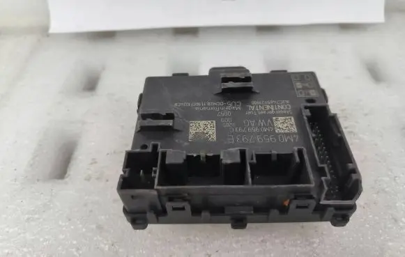 Audi Q7 4M Door control unit/module 4M0959793E