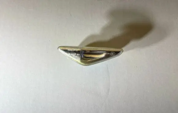 BMW X5 E70 Front fender indicator light 7267977