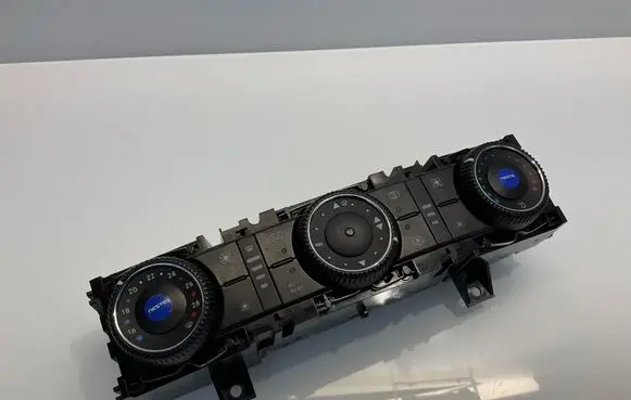 Mercedes-Benz Sprinter W906 Climate control unit A9068300885 5HB00901201 C9948