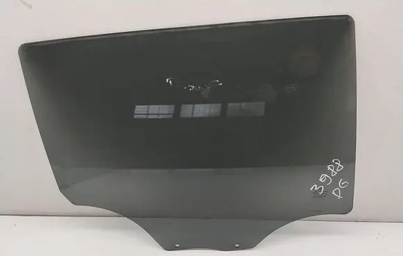 Peugeot 2008 I Rear door window glass 9678175280