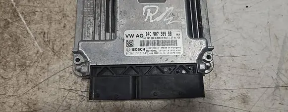 Volkswagen Polo Engine control unit/module 04C907309BB 0261S17849