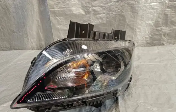Hyundai Kona I Headlight/headlamp 92101J9500