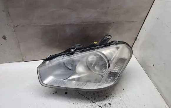 Ford Focus C-MAX Headlight/headlamp