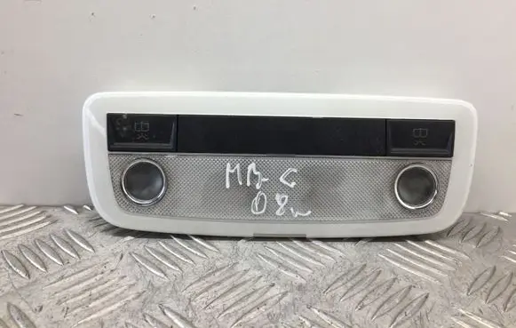 Mercedes-Benz C W204 Rear seat light A2048204901