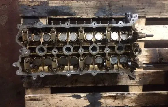 Porsche Cayenne (9PA) Engine head 948105122 ADXXB