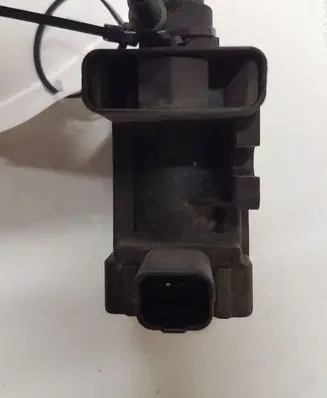 Citroen C5 Turbo solenoid valve 9660693180