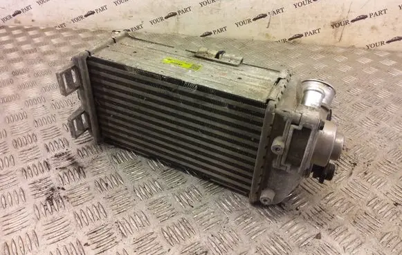 KIA Stonic Intercooler radiator 2827004610