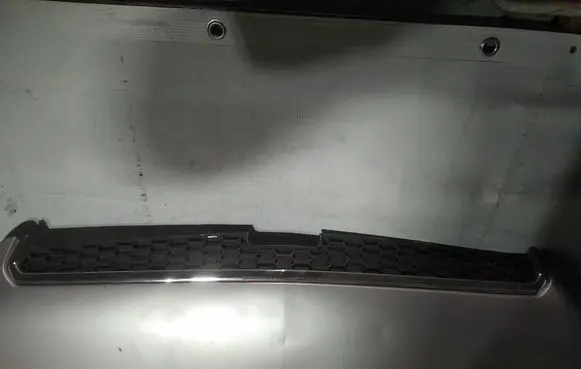 Chevrolet Captiva Front grill