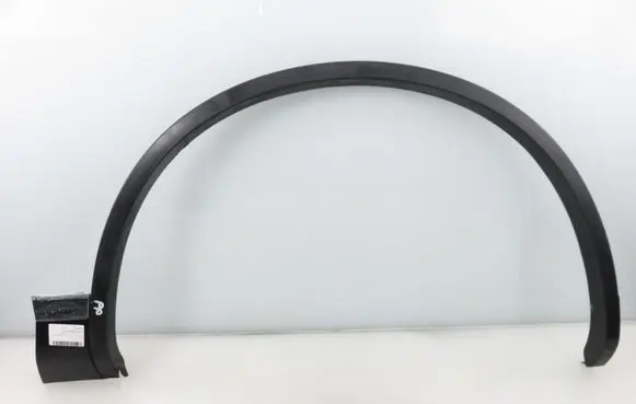 Volkswagen Touareg I Front arch trim 7P6853718F