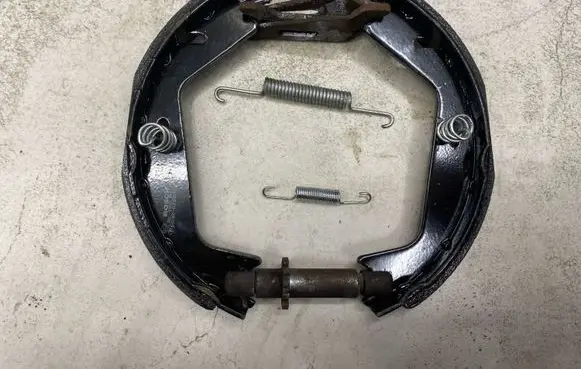 Volvo XC90 Handbrake/parking brake pads 