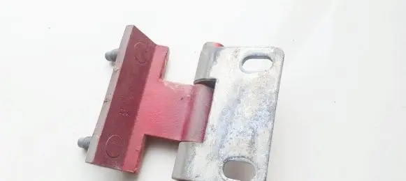 Peugeot Partner Tailgate/trunk/boot hinge
