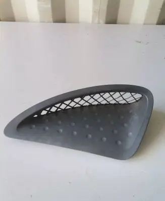 Toyota MR2 (W30) III Fender grill 90717030