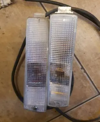 Front indicator light