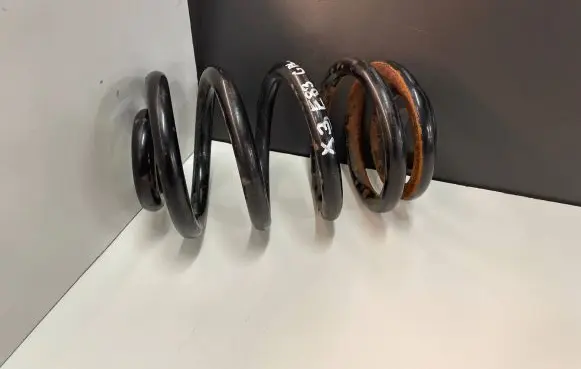 BMW X3 E83 Rear coil spring