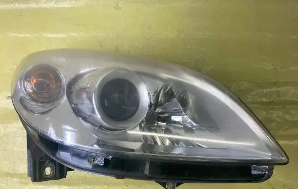 Mercedes-Benz B W245 Headlight/headlamp A1698202661
