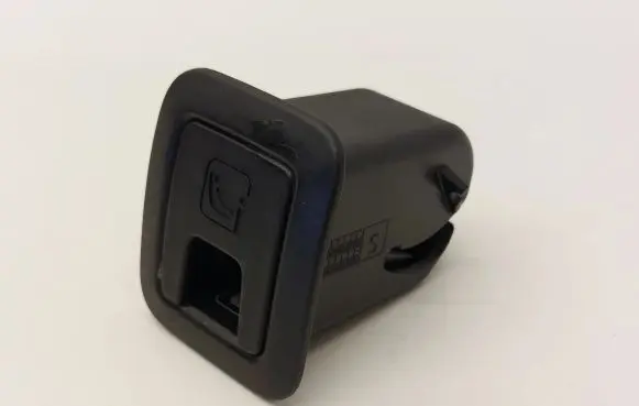 Volkswagen PASSAT B8 ISOFIX cover 3G0887233A