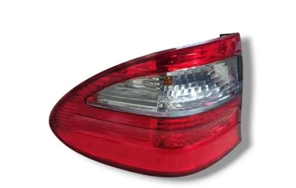 Mercedes-Benz E W211 Rear/tail lights A2118202764