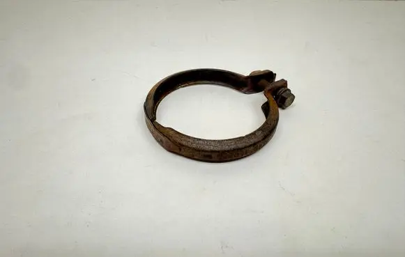 BMW 8 G15 Muffler pipe connector clamp 7620508 8585233