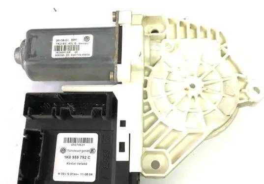Volkswagen Touran I Front door window regulator motor 1K0959792C