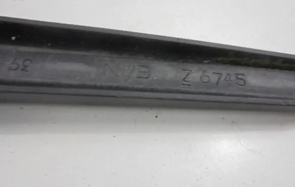 Mazda 2 Front wiper blade arm NWB6745