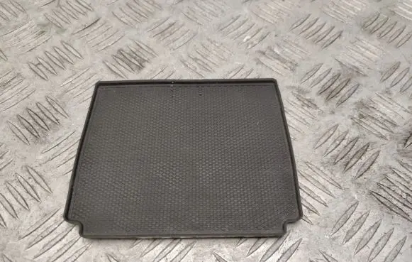 Mercedes-Benz GLE (W166 - C292) Glove box pad A1666890000