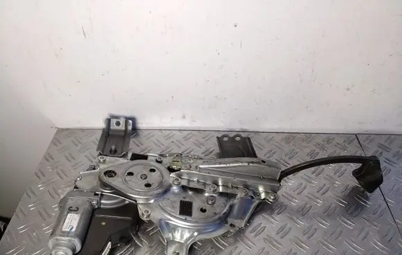 Lexus RX 450H Tailgate/trunk/boot lift motor 42711010210 8922248070