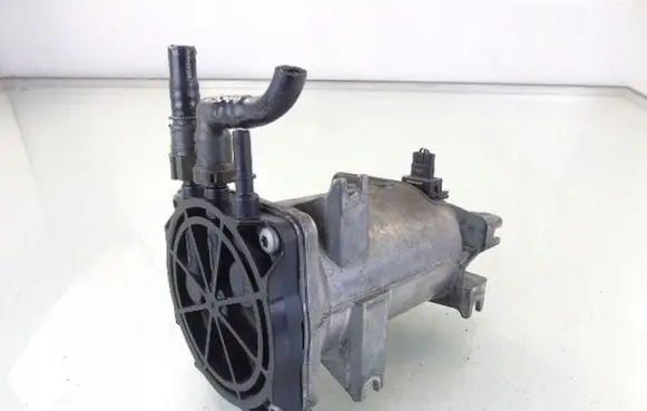 Citroen C6 Fuel filter housing 