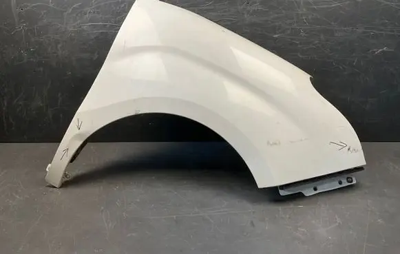 Opel Combo D Fender