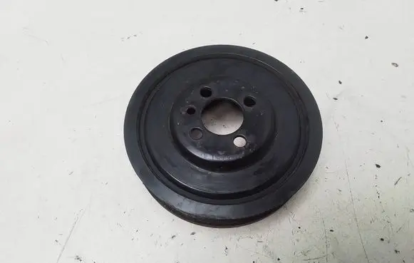 Volkswagen Golf VI Crankshaft pulley 03G105243