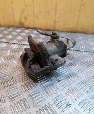 Skoda Superb B5 (3U) Rear brake caliper
