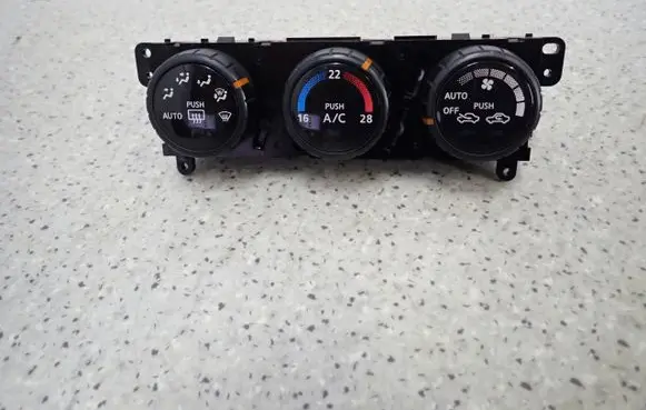 Nissan Note (E11) Other switches/knobs/shifts 