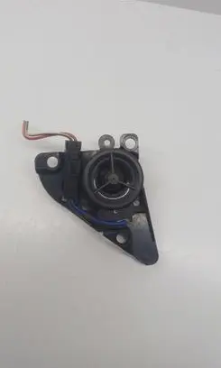 Front door high frequency speaker