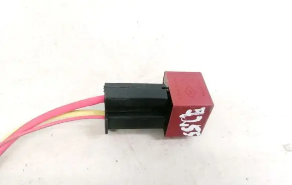 Renault Scenic II - Grand scenic II Other relay 20240040 8200253922