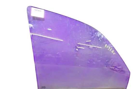 Honda Civic Front door window glass four-door 