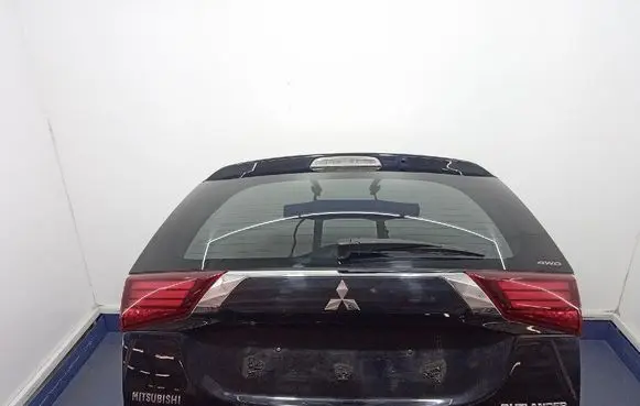 Mitsubishi Outlander Tailgate/trunk/boot lid