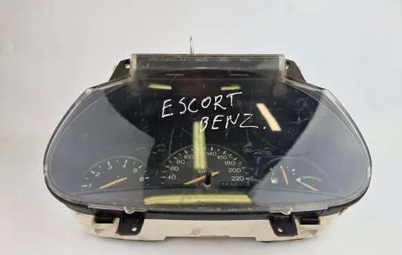 Ford Escort Speedometer (instrument cluster) 96FB10838BA 431042D D1U7A