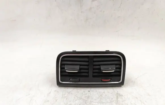 Rear air vent grill