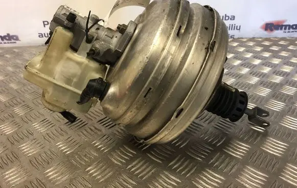 BMW 7 E65 E66 Brake booster LAC115THE