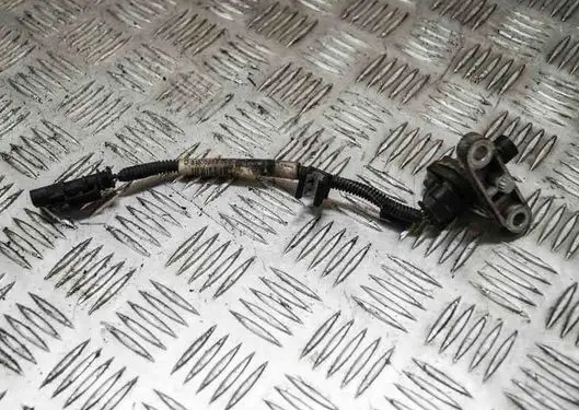 Volvo V60 Crankshaft position sensor 3130309431303282