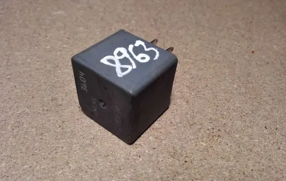 Opel Sintra Other relay 12193604 3604