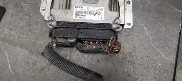 Toyota Aygo AB10 Engine control unit/module ECU 0261S06145