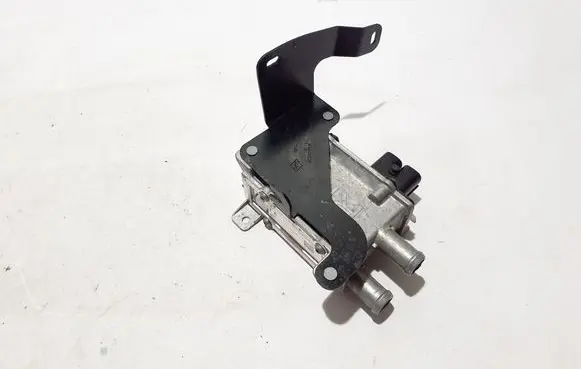 Renault 5 E-Tech Optional radiator 271432470R