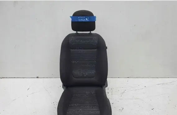 Opel Meriva B Front driver seat 