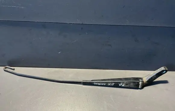 Jaguar X-Type Front wiper blade arm 1X4317526BC