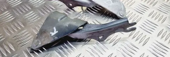 Mazda 2 Engine bonnet/hood hinges