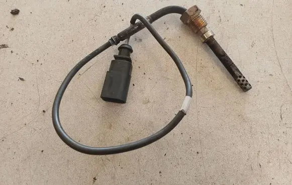 Audi A6 S6 C6 4F Exhaust gas temperature sensor 03L906088AB